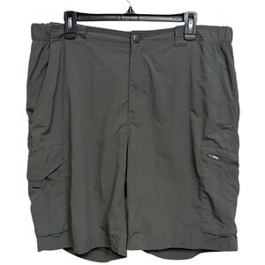 Columbia Green Cargo Shorts Omni-Shade Ripstop Outdoor Mens 38x10